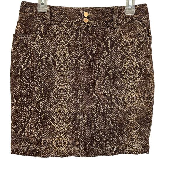 2/$15 Chaps Snakeskin Print Denim Mini Skirt Brown Pockets Size 6 - Picture 2 of 5